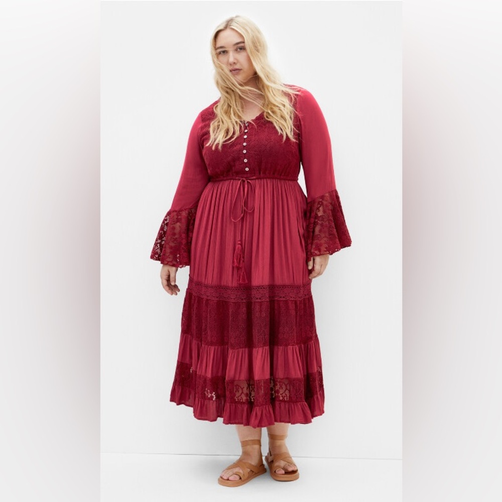 City Chic Burgundy Long Sleeve Lace Dress